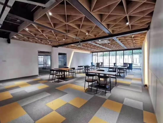 20200824092741208.jpg写字楼图片898